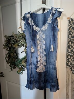 Pretty THML Blue Embroidered Bohemian Dress Size Small